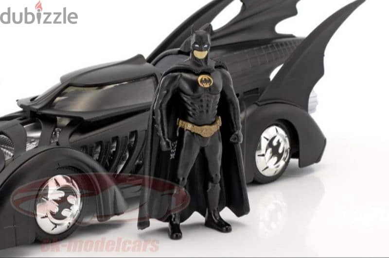 Batmobile (The Movie Batmobile Forever "95) diecast car model 1;24. 3