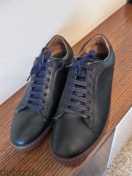 US Navy very good condition size 44 0