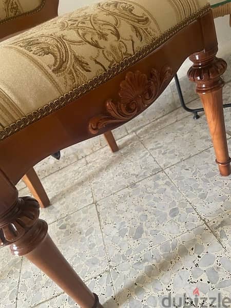 For sale 7 dining chairs 1