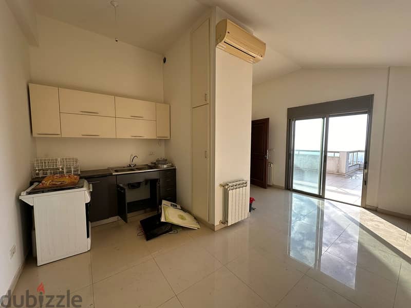 Seaview 430 m² duplex for sale in Mansourieh! 9