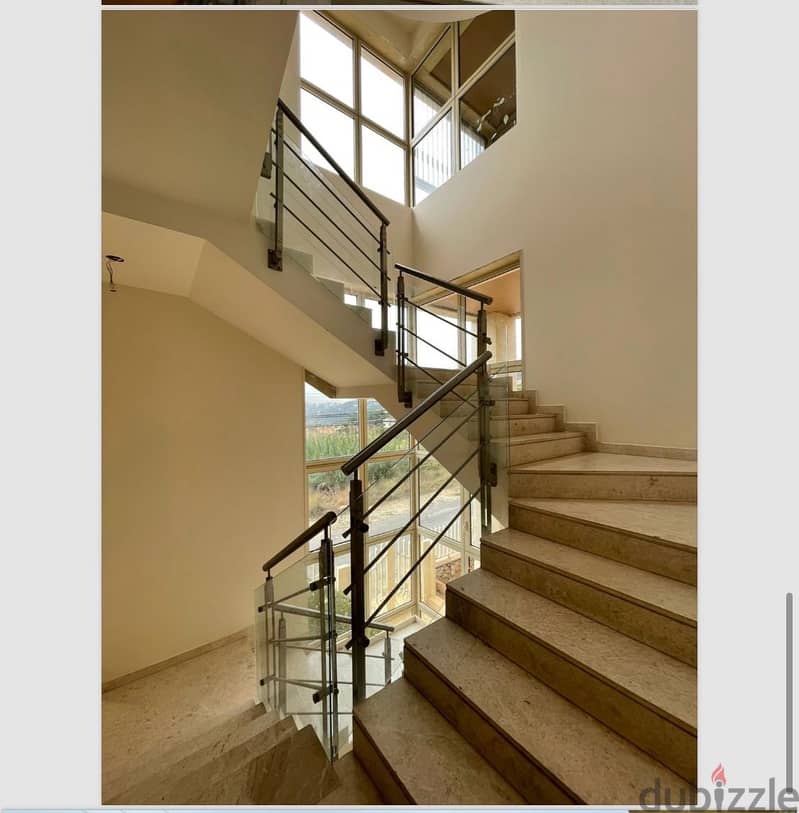 600 m² Villa for sale in Ouyoun Broumana! 5