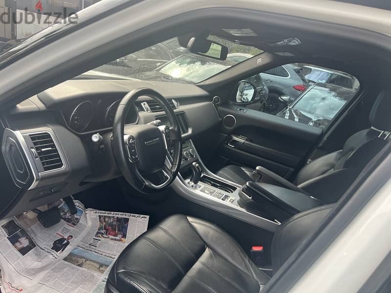 Range rover sport 2016 ajnabe Clean title in an excellent condition 4