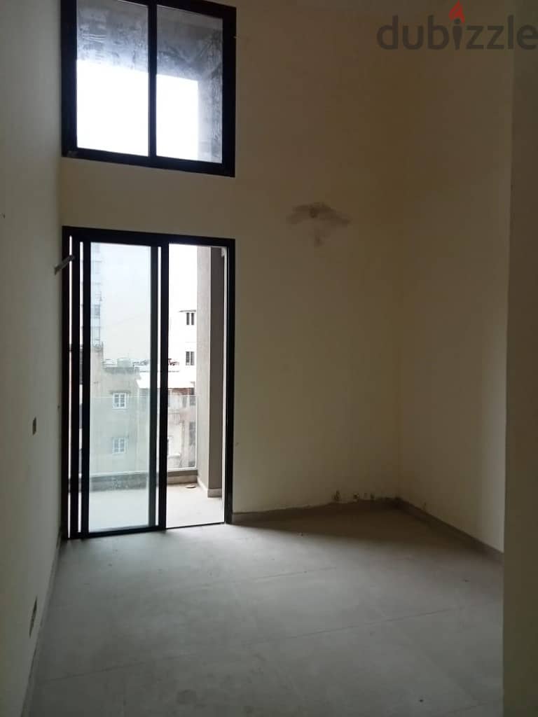 320 Sqm | Fully Decorated Duplex For Sale or Rent in Jeitaoui 5