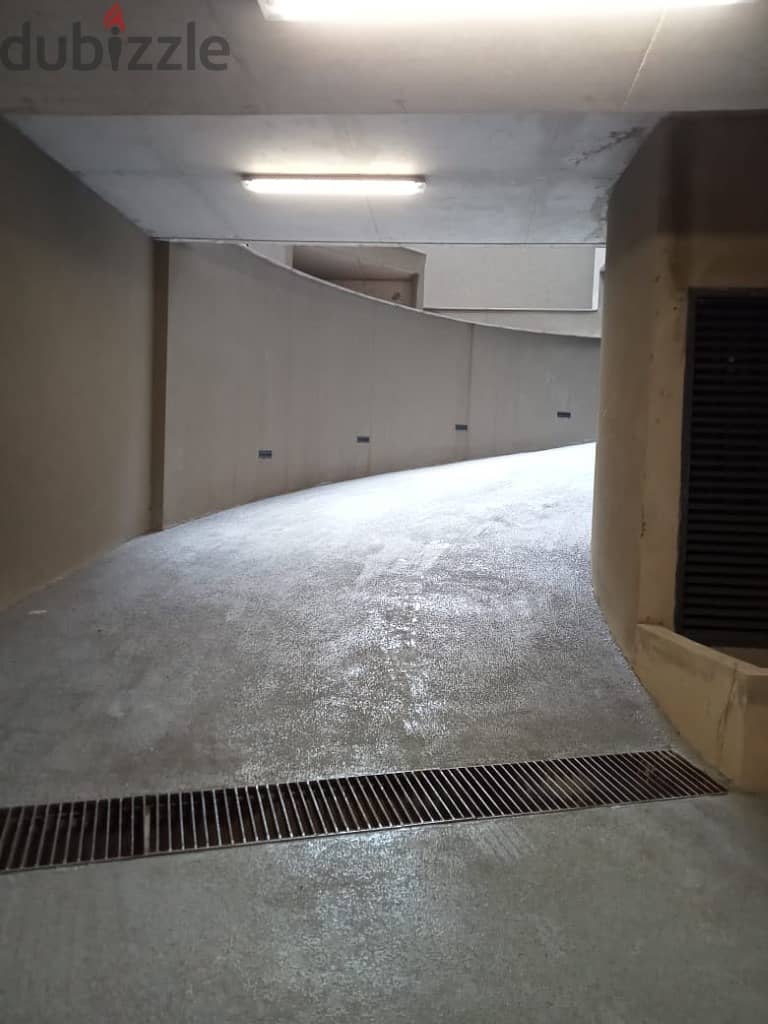 850 Sqm | Shop + Depot For Sale Or Rent In Ashrafieh - Jeitaoui 10