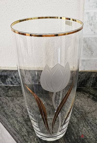 Decorative Glass Vase