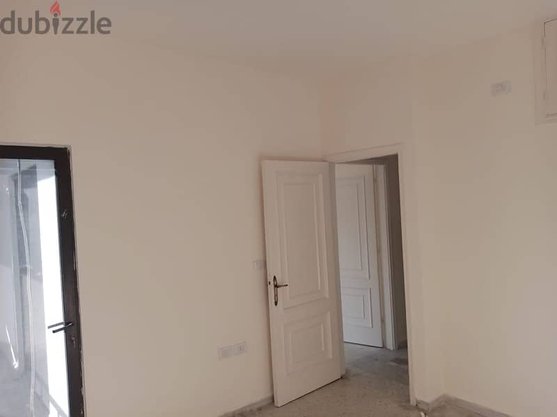 Apartment for Sale in Msaytbeh شقة للبيع في المصيطبة 5