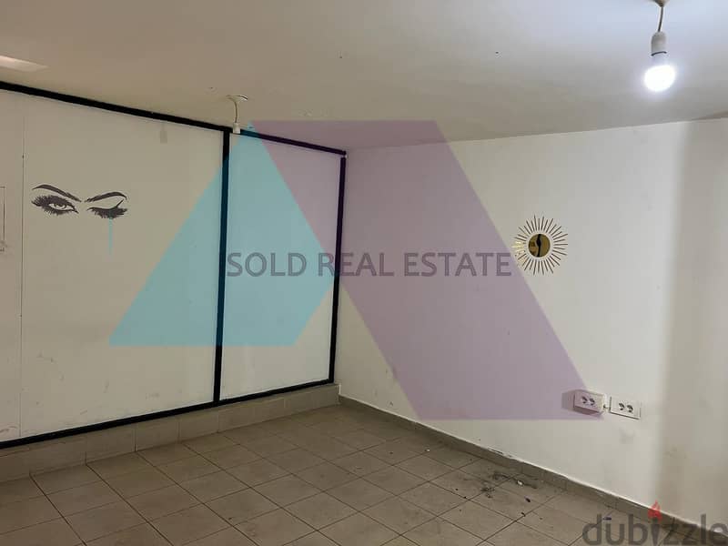 30 m2 Store/Commercial Space for sale+30 m2 mezzanine in Tarik Jdide 1