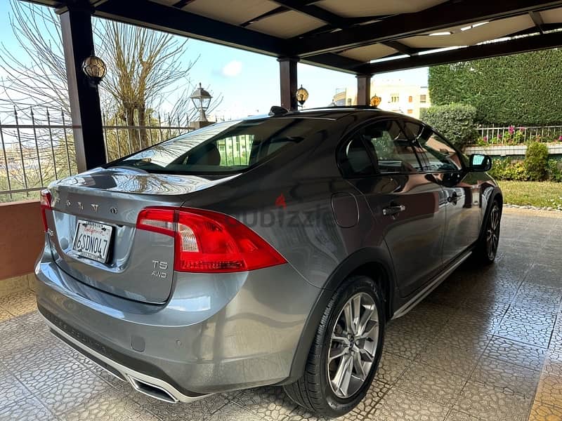 S60/cross country /AWD/T5 4