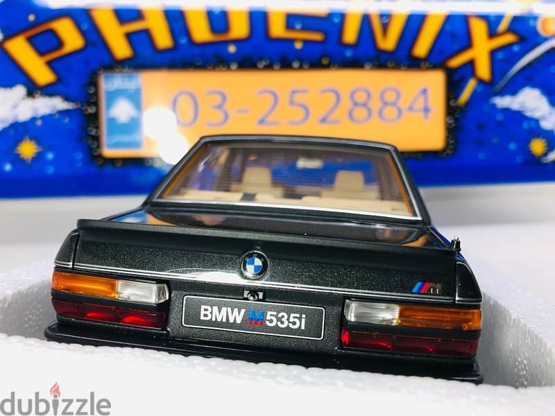 1:18 Scale Diecast model cars in original box BMW M5 1