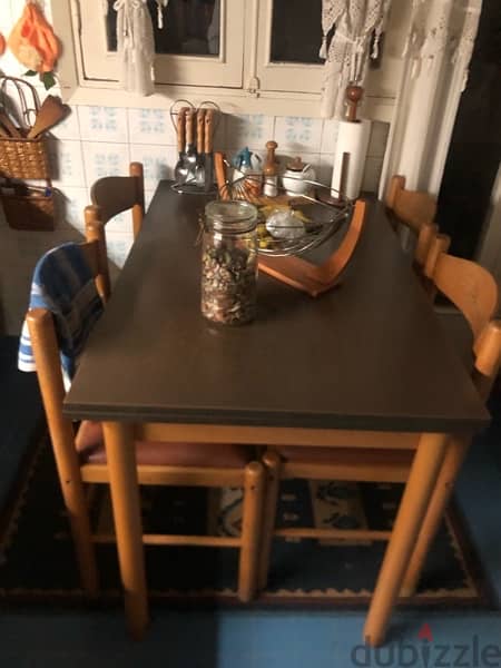 extendable kitchen wood table with 4 chairs and wall unit 1