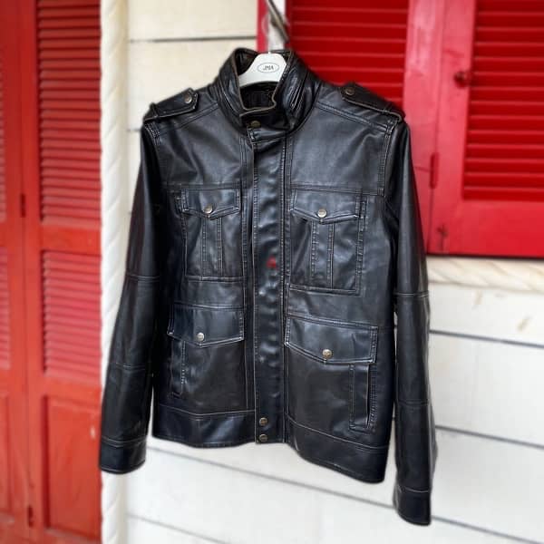 LEVI’s Vintage Leather Biking Jacket. 2