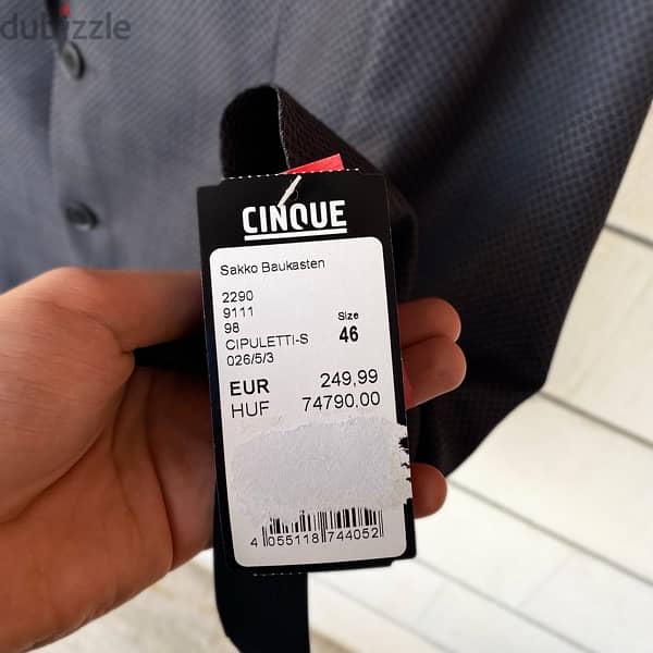 CINQUE Cipuletti-S Blazer Jacket. 3