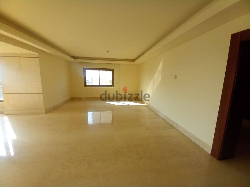 Hot Deal in Jnah Spinney's. Huge apartment. New 1