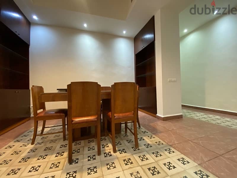 Furnished Traditional Apartment in a prime location in Achrafieh. 4