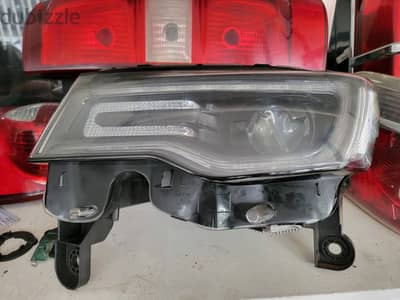 Headlight jeep grand cherokee 2014-15 left Xenon