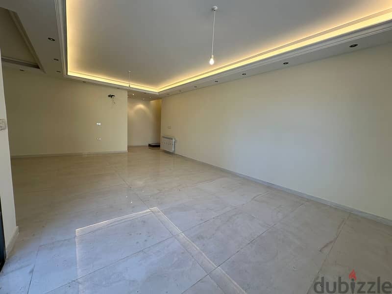 213  m² 64 m² Terrace Ain Aar, Close to IC, Apartment for Sale. 1