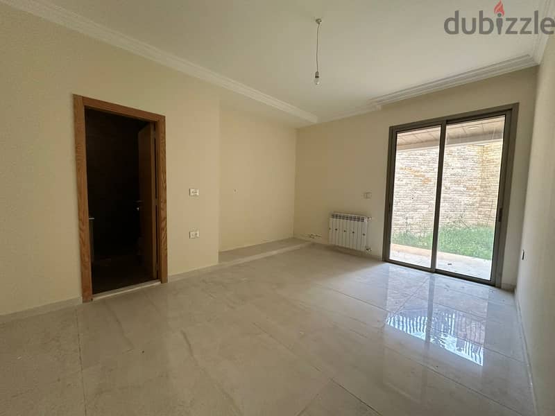 213  m² 64 m² Terrace Ain Aar, Close to IC, Apartment for Sale. 8