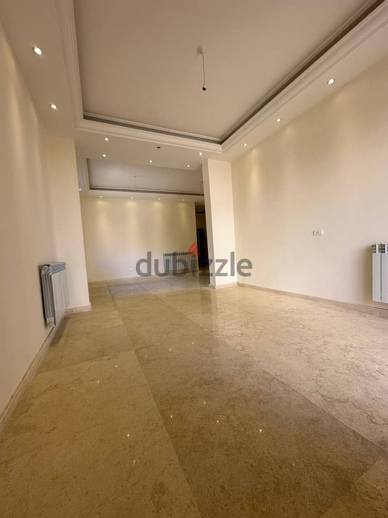 226 m² + 93 m² Garden  Apartment For Sale in Rabweh! 2