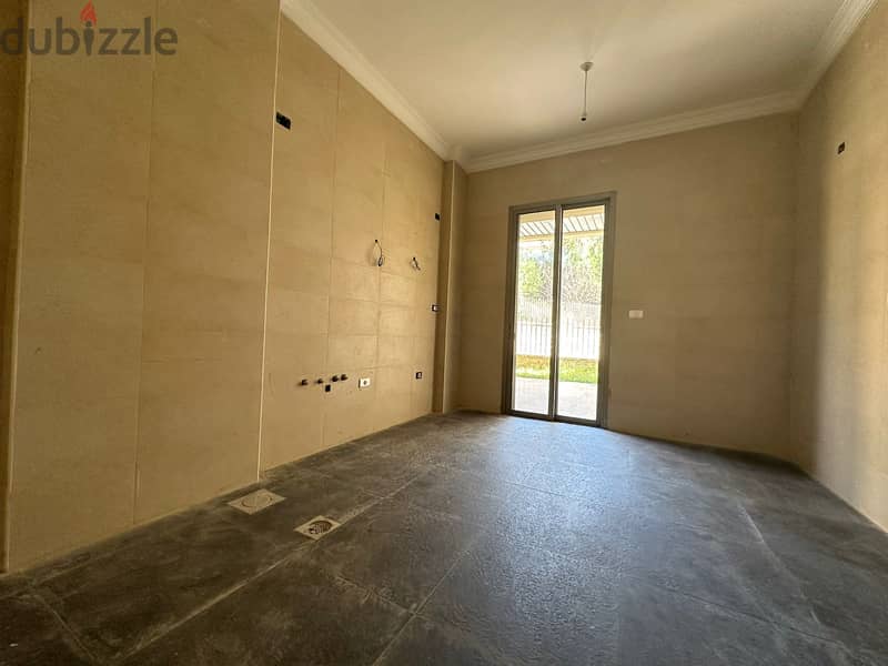 226 m² + 93 m² Garden  Apartment For Sale in Rabweh! 3