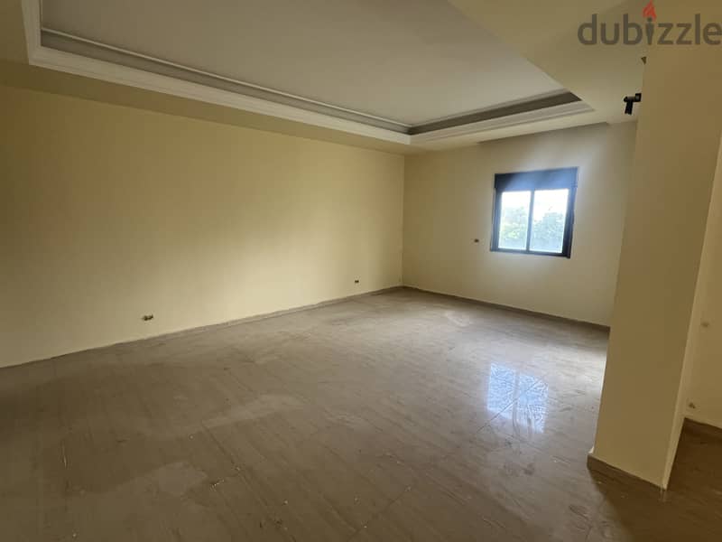 RWB103SK - Well maintained apartment for sale in Aakbe, Zgharta 1