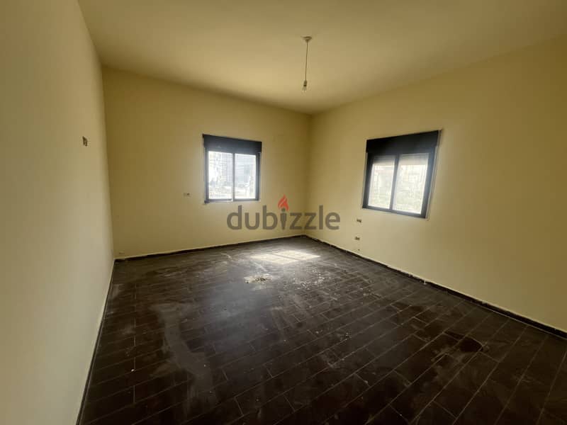 RWB103SK - Well maintained apartment for sale in Aakbe, Zgharta 4
