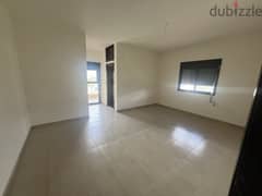 RWB104SK - Well maintained apartment for sale in kfarhata, Zgharta.