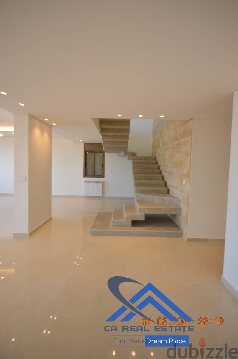 ultra modernr duplexe for sale i baabda open view 2