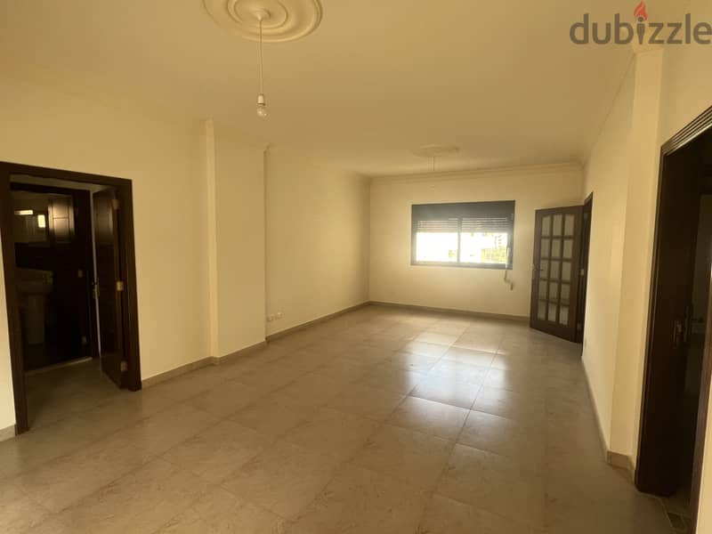RWB106SK - Well maintained apartment for sale in kfarhata, Zgharta. 8