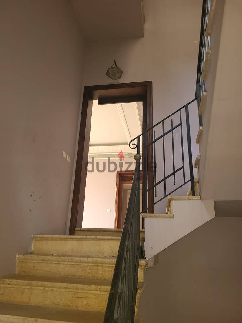 Residence for rent in Achrafieh 15