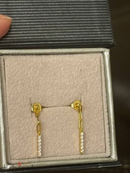earings , high classy , gold color 2