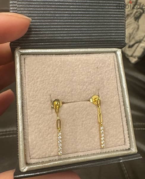 earings , high classy , gold color 5