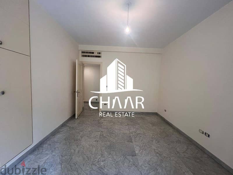 R1784 Immense Apartment for Sale in Tallet Khayyat 7