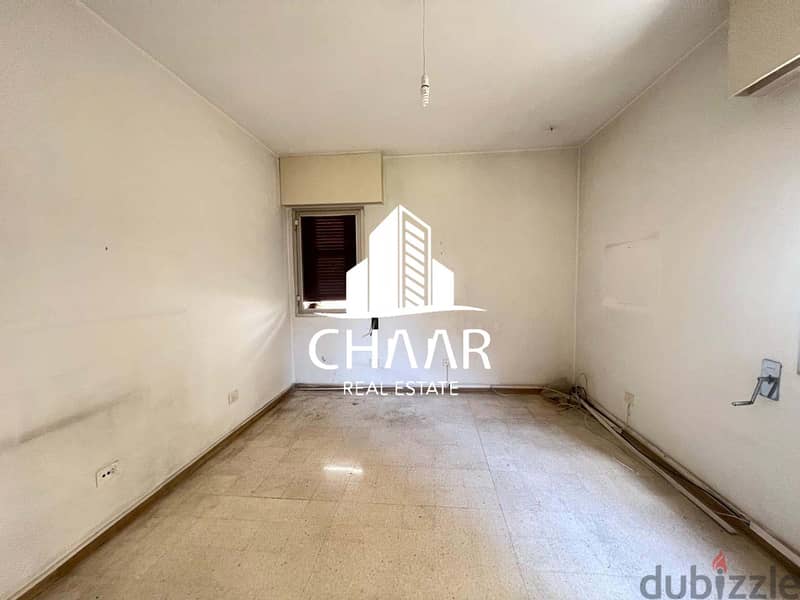 R1780 Apartment for Sale in Clemenceau 5