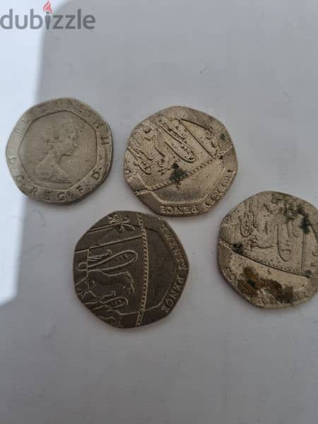 rare coins English look at the pictures 3
