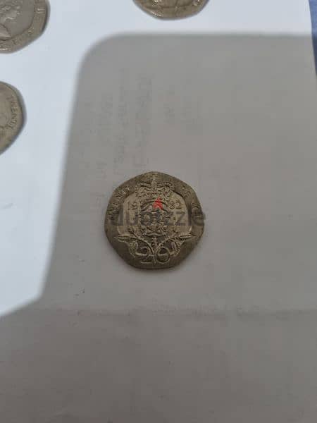 rare coins English look at the pictures 8