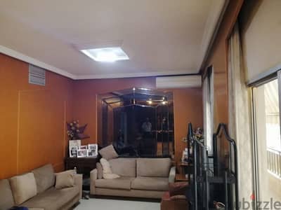 apartment For sale in ain remeneh 175. شقة للبيع في عين الرمانة ١٧٥٠٠٠