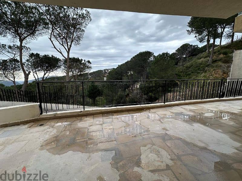 Catchy 160sqm + 110Sqm Terrace for sale in Broummana 0
