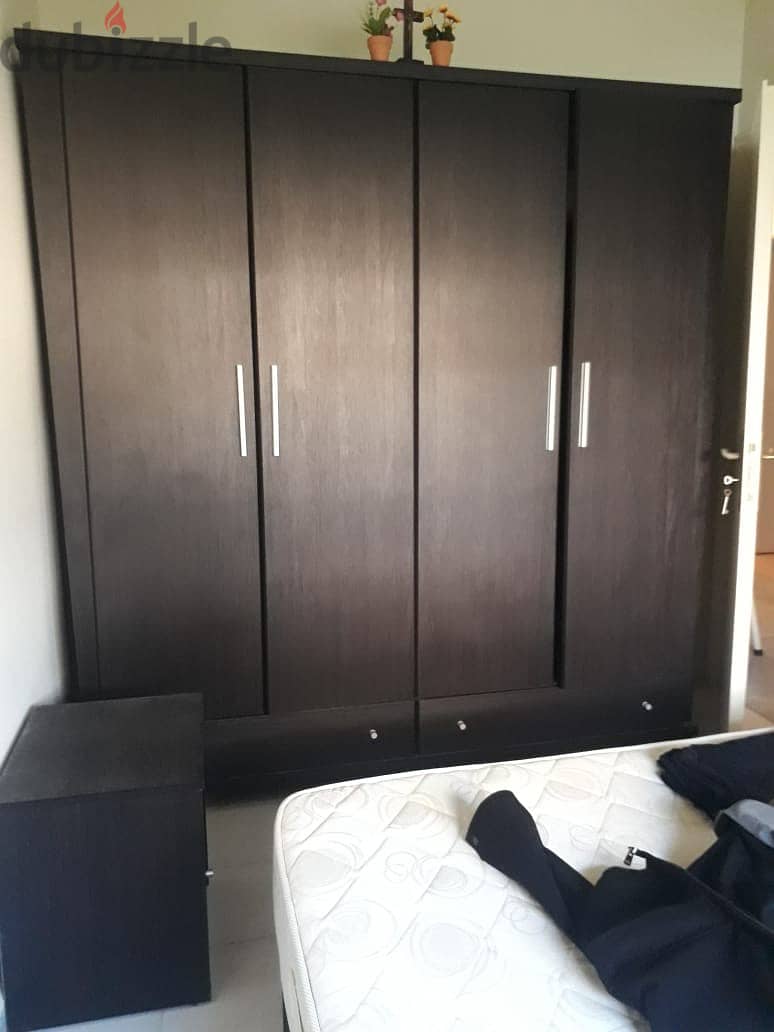 1 king bedroom in perfect conditions for sale 2