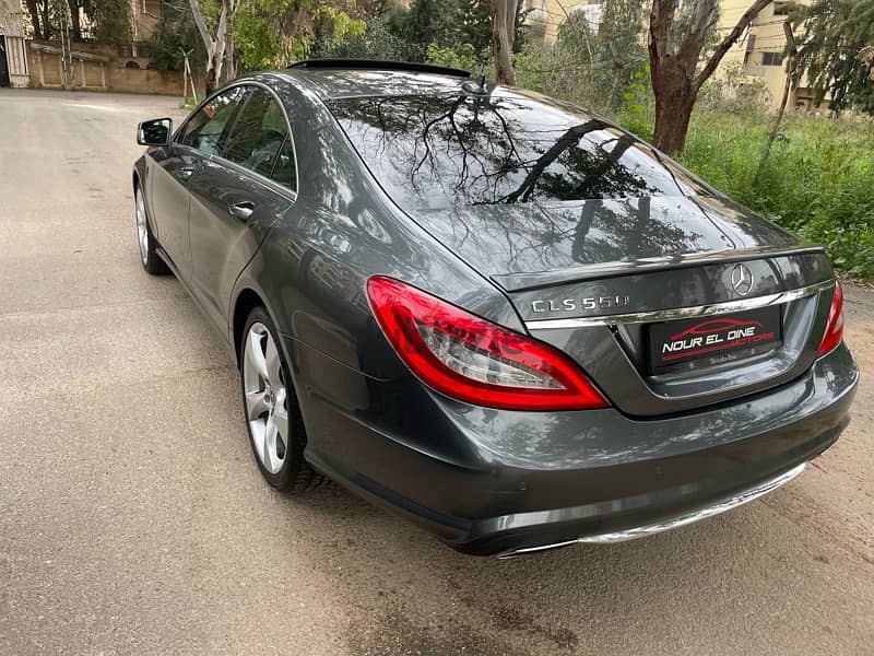 MERCEDES CLS 550 LOOK ///AMG model 2014 clean carfax !!! 1