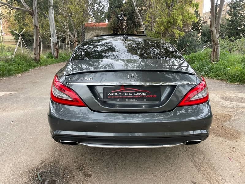 MERCEDES CLS 550 LOOK ///AMG model 2014 clean carfax !!! 14