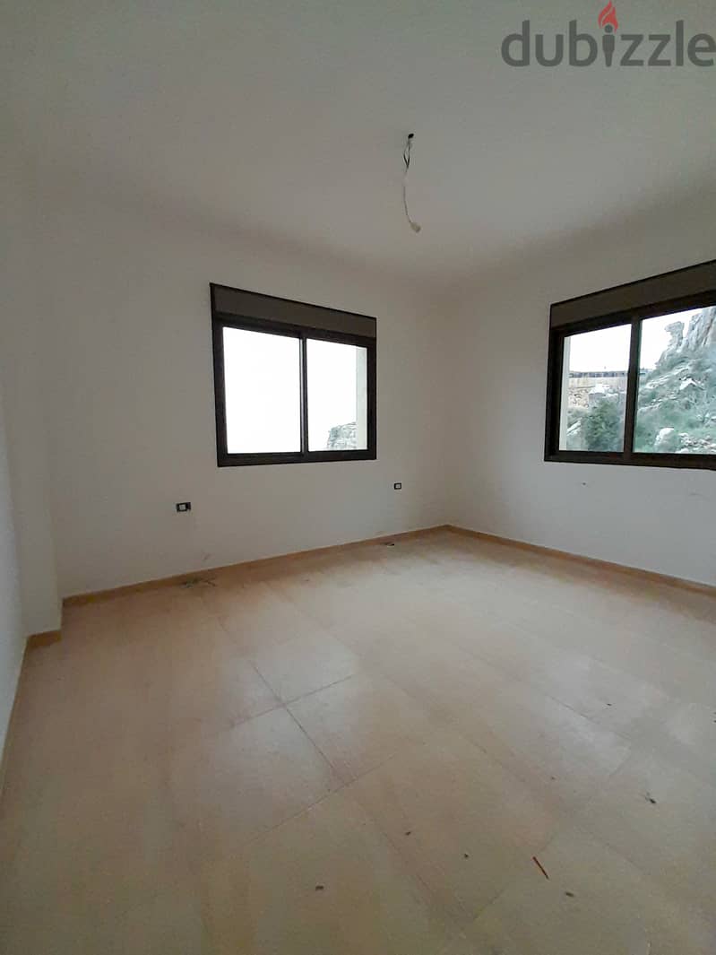 PAYMENT FACILITIES-Apartment in Majdel Tarchich, Metn with View 6
