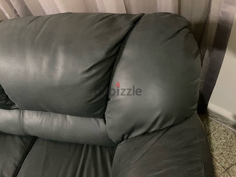 genuine Italian leather 2-seater sofa dark green color 3
