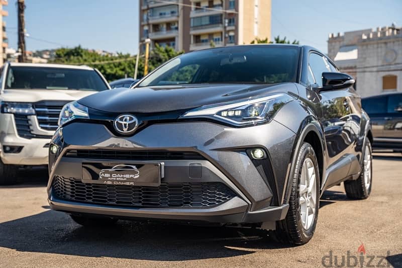 2022 TOYOTA C-HR BUMC Source With 600 KM Only 2