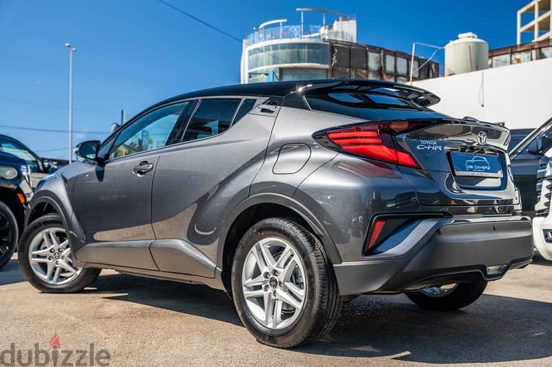 2022 TOYOTA C-HR BUMC Source With 600 KM Only 14
