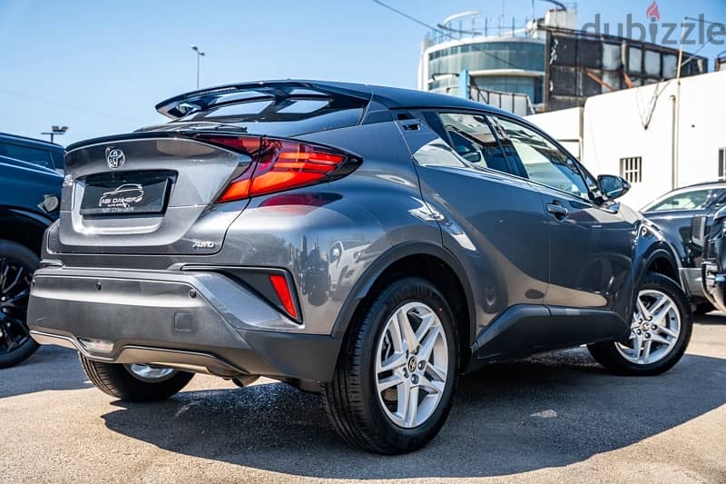 2022 TOYOTA C-HR BUMC Source With 600 KM Only 16