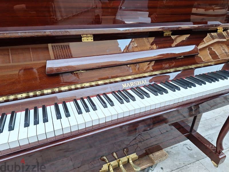 piano imported from Japan like new tuning warranty 1