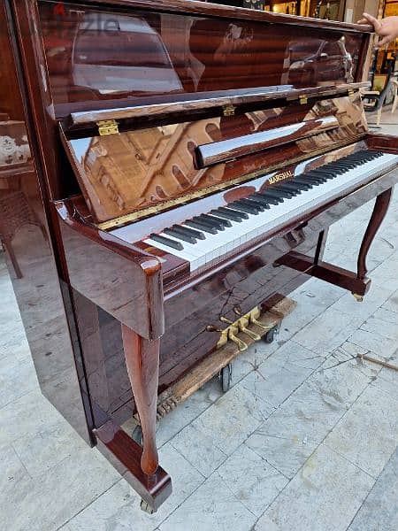 piano imported from Japan like new tuning warranty 2