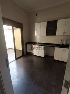 apartment For sale in baouchrieh 135.    شقة للبيع في البوشرية ١٣٥،٠٠٠