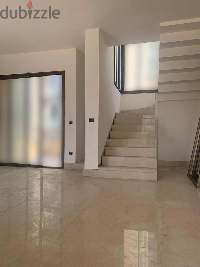 STUNNING PENTHOUSE In Achrafieh Prime (650Sq) 4 Bedrooms (AC-618) 1