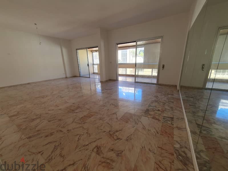 Apartment for rent in Hamra شقة للإيجار بالحمرا 3